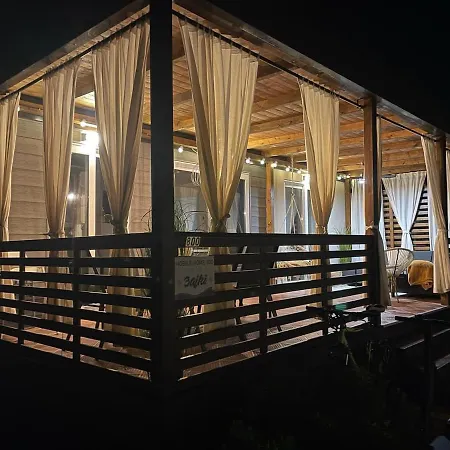 Mobile Lea, Kamp Soline Parque de Campismo