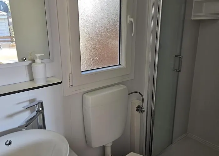 Mobile Lea, Kamp Soline * Biograd Na Moru