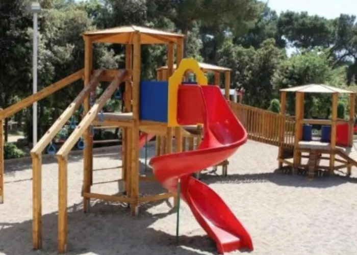 Mobile Lea, Kamp Soline Biograd Na Moru